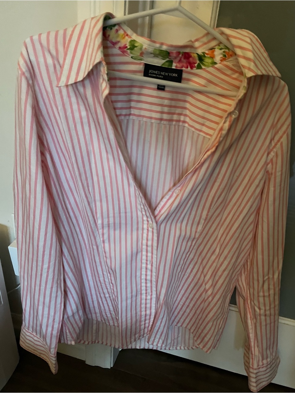 Jones New York Pink & White Striped Collared Shirt with Floral Trim